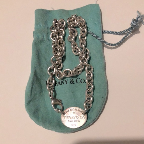 Tiffany & Co. Return to Tiffany® Oval Tag Necklace - Authentic - Picture 16 of 16
